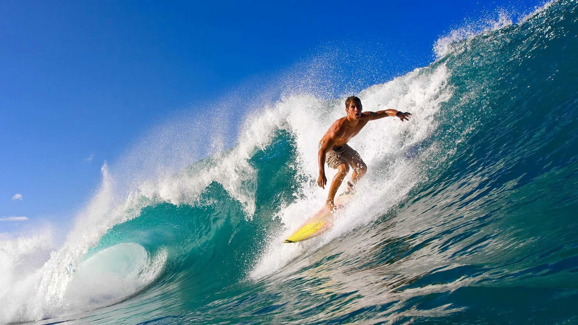 开云网站-拜仁横扫对手,提前锁定决赛名额!,冠军在招手!拜仁迎联赛5连胜 7分领跑优势巨大